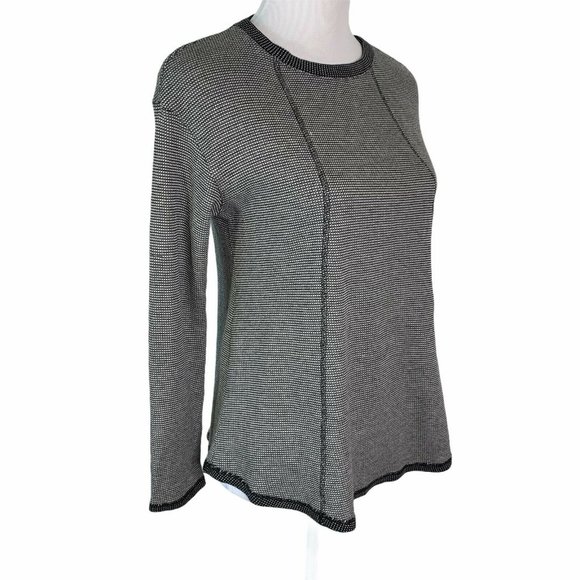 J. Jill Gray Inside Out Scoop Neck Thermal Top - Picture 2 of 9